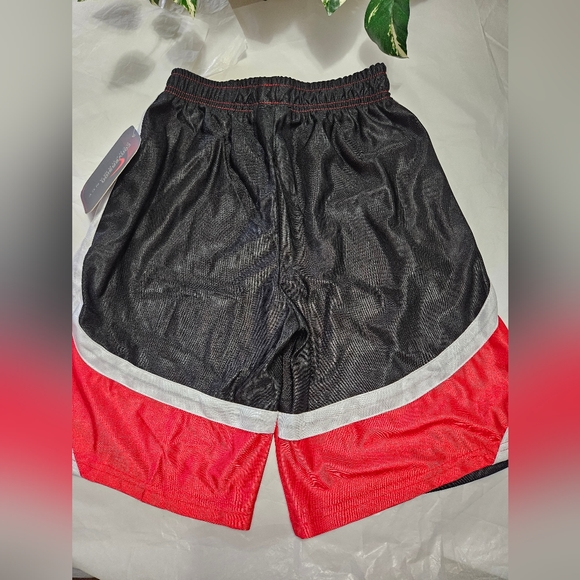 Conversion Performance Boy's Basketball Shorts Size 8-10M #B-14 - Picture 4 of 11
